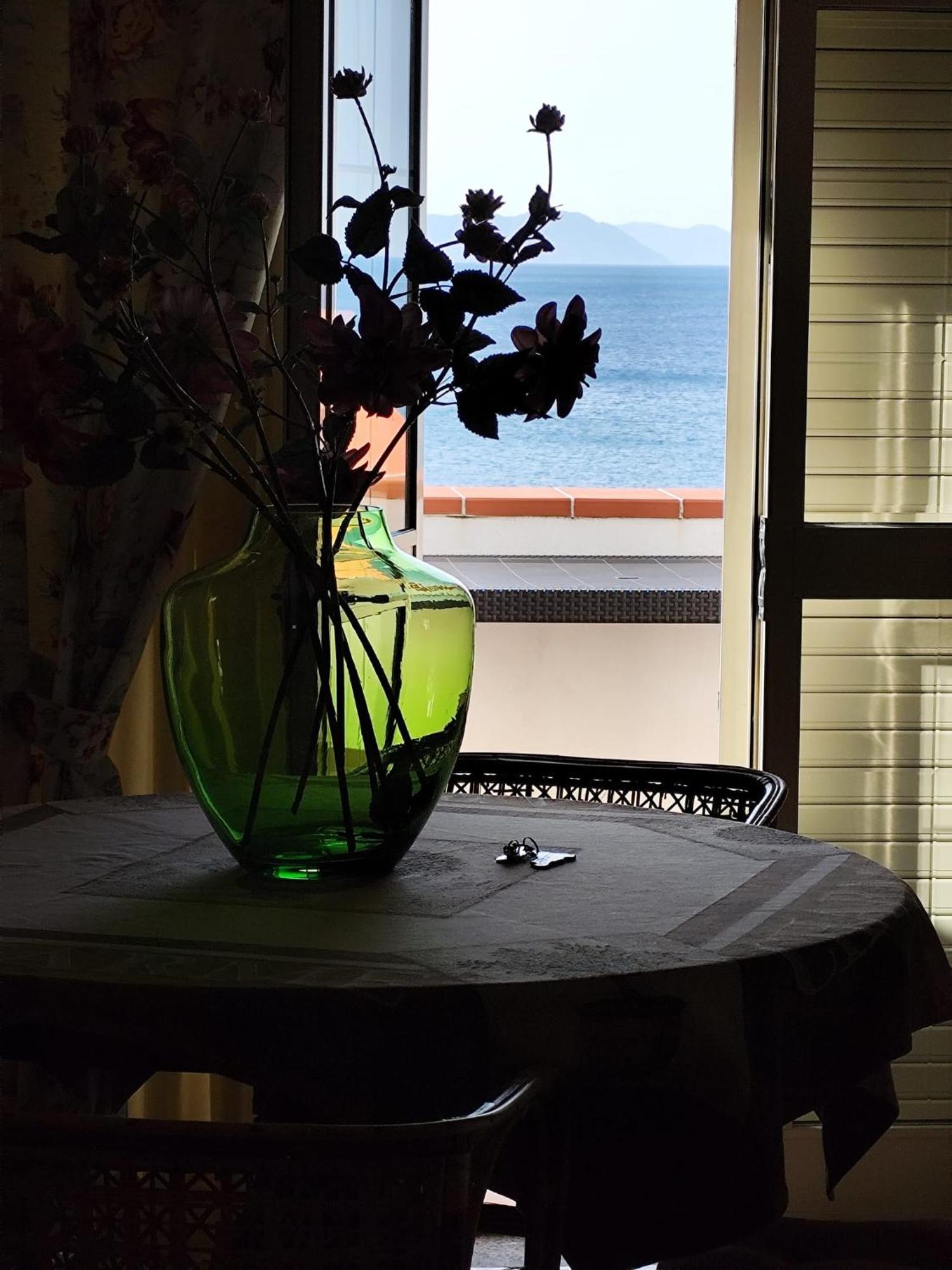 Vacanze Al Mare Patrizia'S Sweet Home Terme Vigliatore Dış mekan fotoğraf