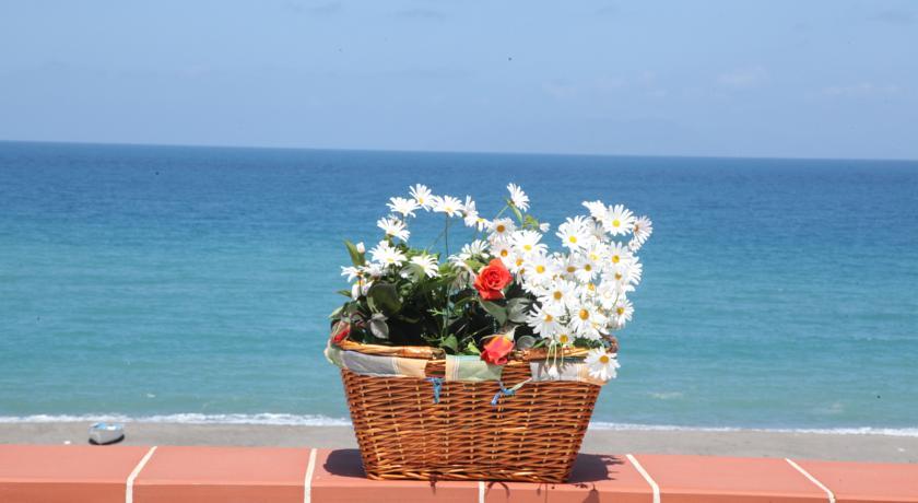 Vacanze Al Mare Patrizia'S Sweet Home Terme Vigliatore Oda fotoğraf