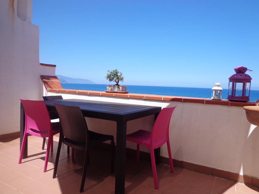 Vacanze Al Mare Patrizia'S Sweet Home Terme Vigliatore Dış mekan fotoğraf
